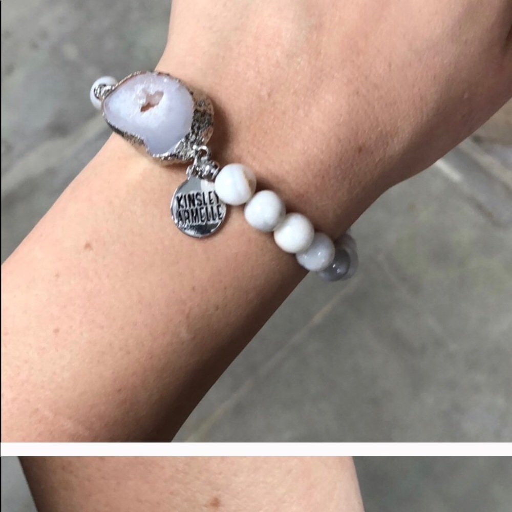 3 Kinsley bracelets!!🌸💜